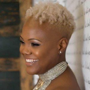 Meet your Posher, Khalilah